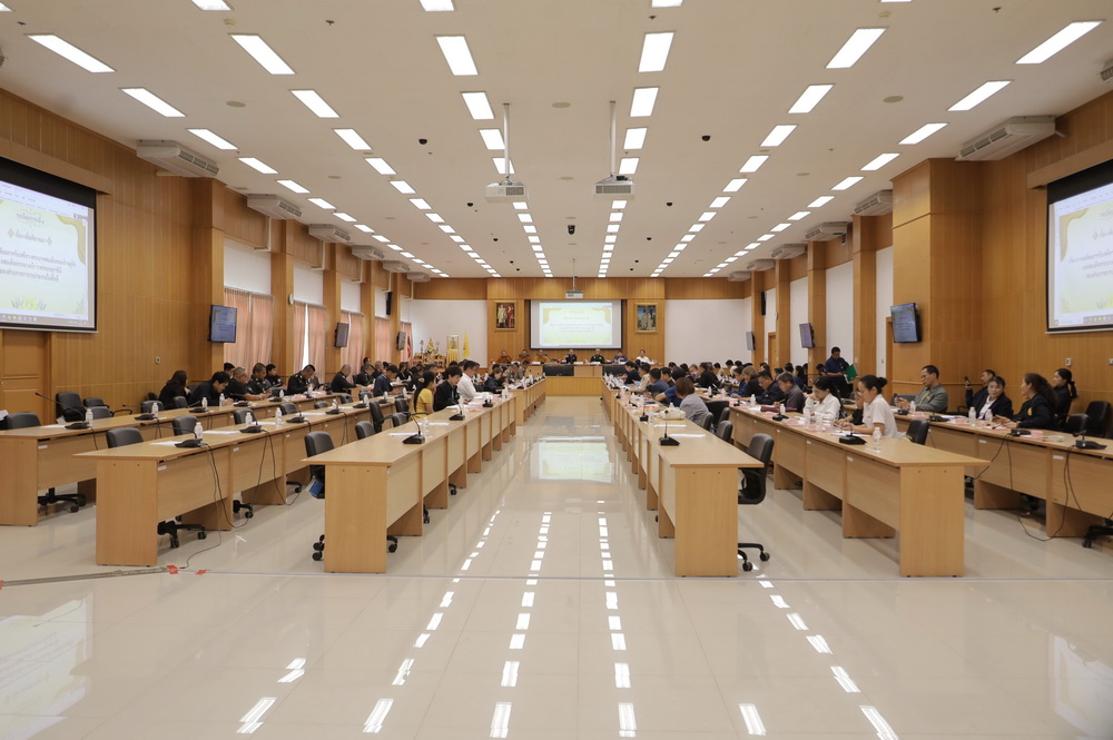 จังหวัดกาฬสินธุ์ เตรียมการรับเสด็จฯ พระบาทสมเด็จพระเจ้าอยู่หัว และสมเด็จพระนางเจ้าฯพระบรมราชินี &nbsp;เสด็จพระราชดำเนินทรงประกอบพิธีตัดหวายลูกนิมิตพระอุโบสถ ณ วัดประชานิยม พระอารามหลวง&nbsp;