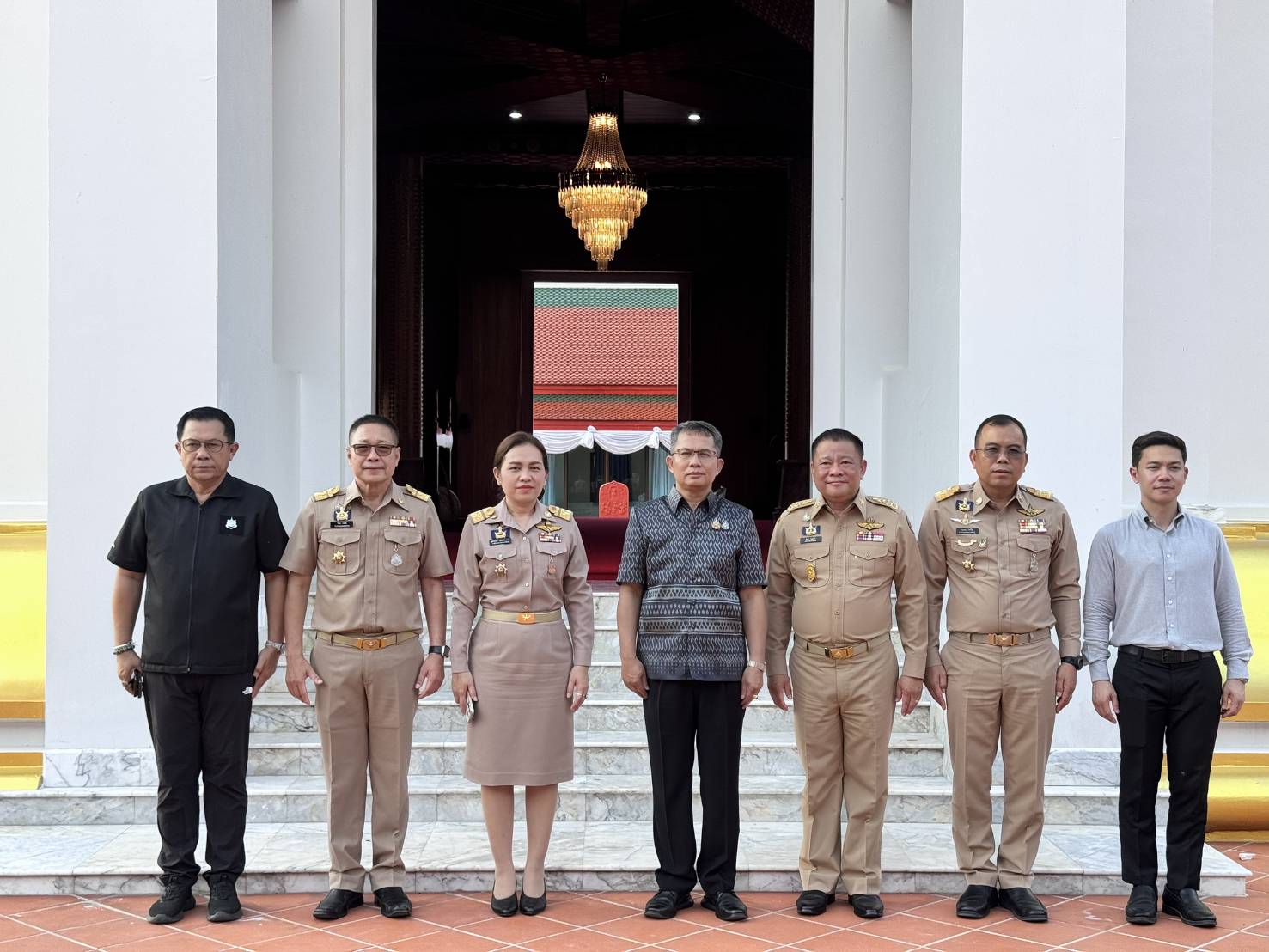 ผู้ว่าฯ กาฬสินธุ์ ลงพื้นที่เตรียมการรับเสด็จฯ พระบาทสมเด็จพระเจ้าอยู่หัว และสมเด็จพระนางเจ้าฯพระบรมราชินี &nbsp;เสด็จพระราชดำเนินทรงประกอบพิธีตัดหวายลูกนิมิตพระอุโบสถ