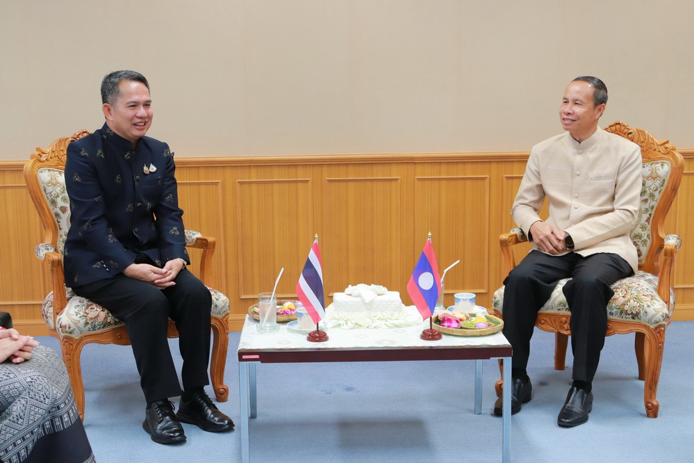ผู้ว่าฯกาฬสินธุ์ ให้การต้อนรับกงสุลใหญ่ สปป.ลาว ณ ขอนแก่น ในการเข้าพบดพื่ออำลาเนื่องในโอกาสสำเร็จการปฏิบัติหน้าที่
